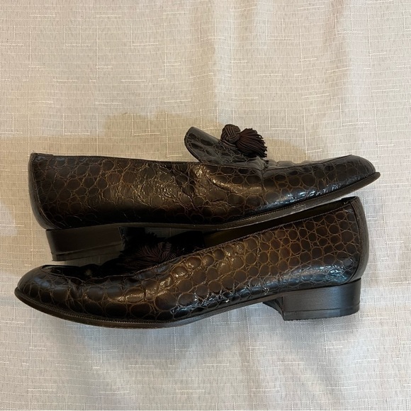 STUART WEITZMAN Vintage Women’s Loafers with Tassels on Toe, Size 7 1/2. - Picture 5 of 8